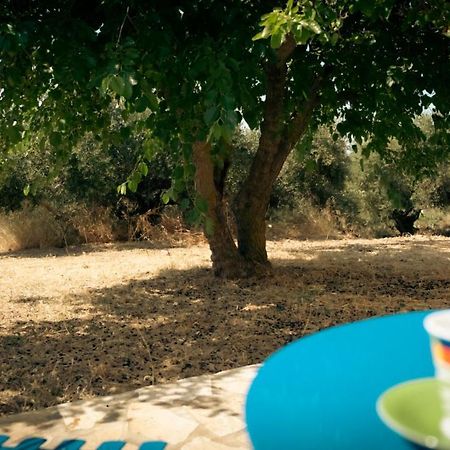 Simboro House - Kythoikies Holiday Houses Kythira Town Bagian luar foto